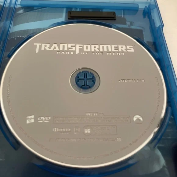 2 Transformers Blu-Ray Movies Dark of the Moon and Revenge of the Fallen - Picture 3 of 11